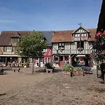 De La Maison Du Haras Feriehus *