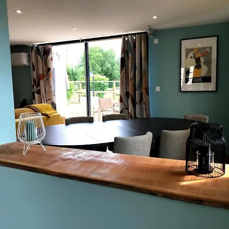 بيت للعطل De La Maison Du Haras