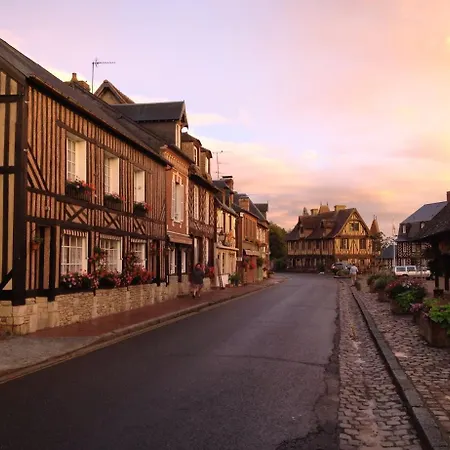 Dom wakacyjny De La Maison Du Haras Beuvron-en-Auge