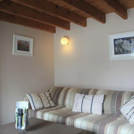 De La Maison Du Haras