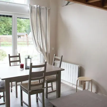 Dom wakacyjny De La Maison Du Haras Beuvron-en-Auge