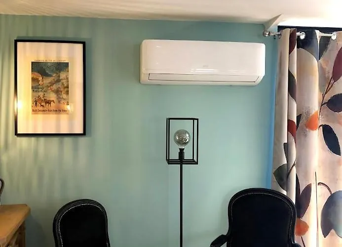 De La Maison Du Haras Casa de Férias *