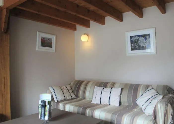 De La Maison Du Haras